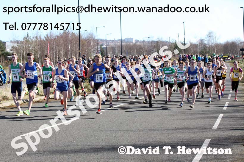 Under-15s boys and girls Elswick Harriers Good Friday Road Relays. Photo: David T. Hewitson/Sports for All Pics